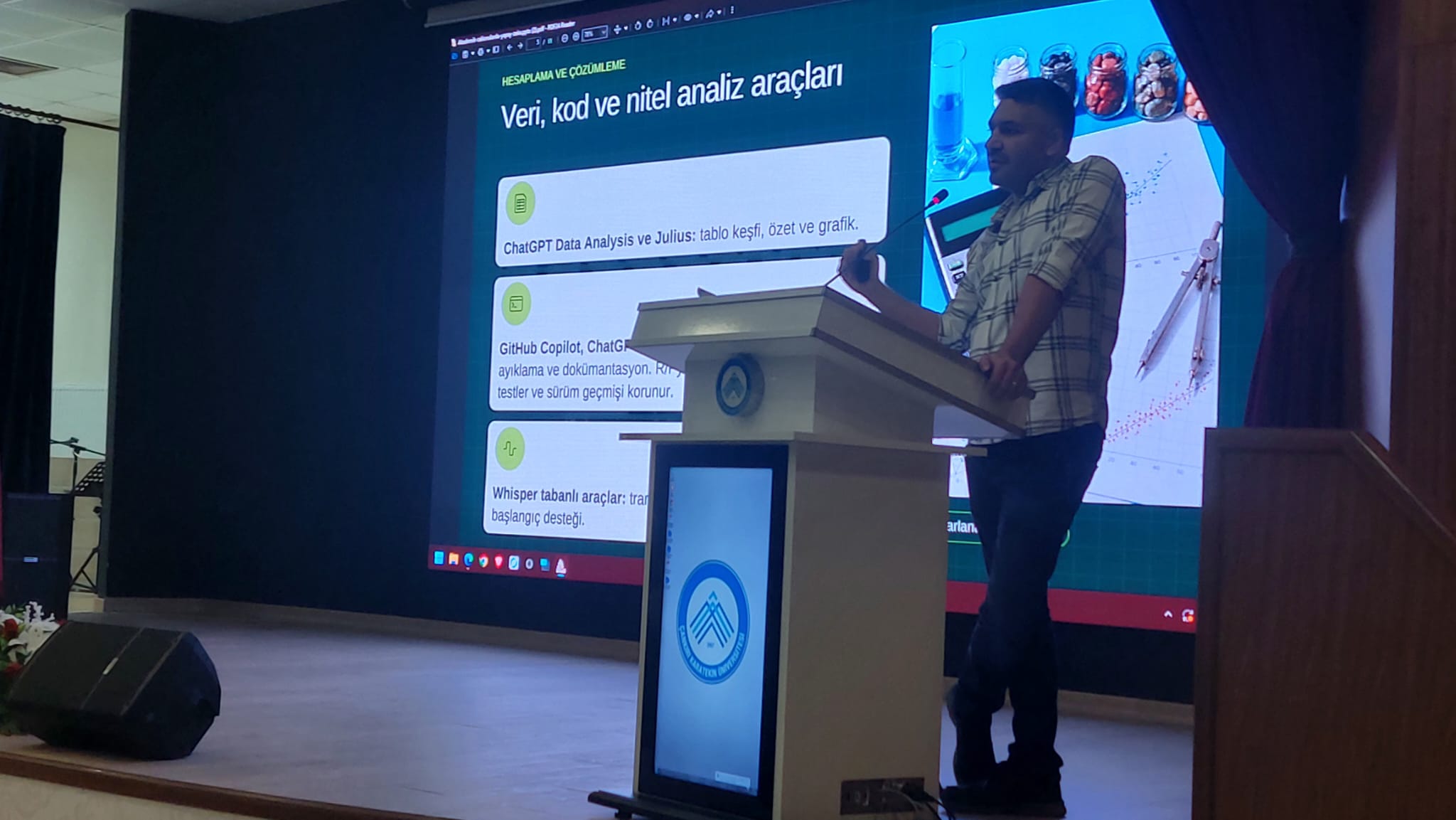 Üniversitemizde “Akademik Çalışmalarda Yapay Zekânın Kullanımı” Konulu Hizmet İçi Eğitim Düzenlendi.